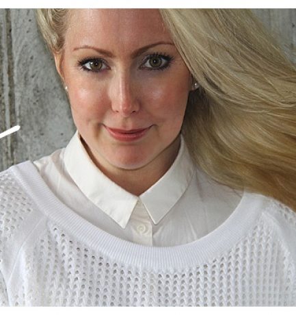 TODAYS OUTFIT | WHITE, BLACK & NUDE