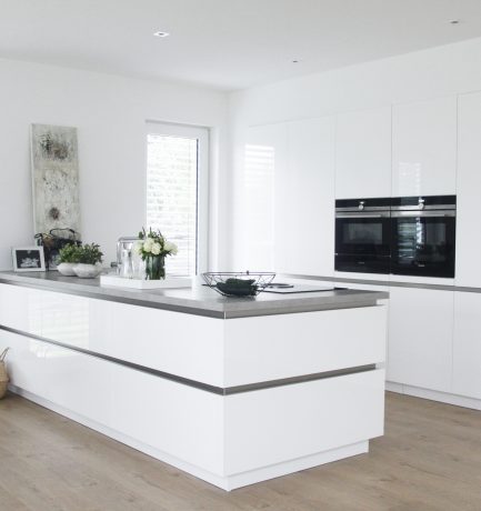 PERFEKT ABGESTIMMT | Geradliniges Design für Puristen