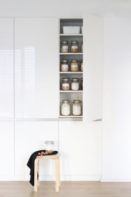 Vorratshaltung mit Chic | Ordnung im Küchenschrank – LOOKS LIKE COJA