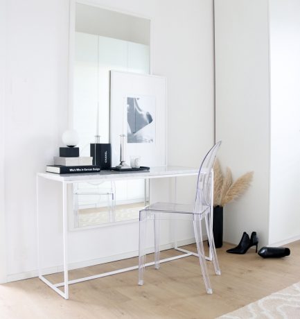 Chez Nous: Monochrome Design | Styling in Kooperation mit MYCS