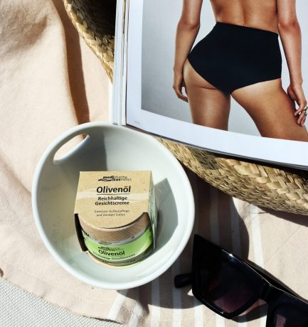 [ Anzeige ] Die Olivenöl-Pflegeserie, die den Urlaub nach Hause holt!