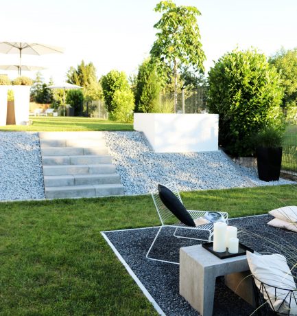 Stilvoller Grillbereich im Freien