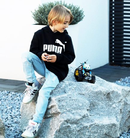 Tom testet den ferngesteuerten Stunt-Racer von Lego®