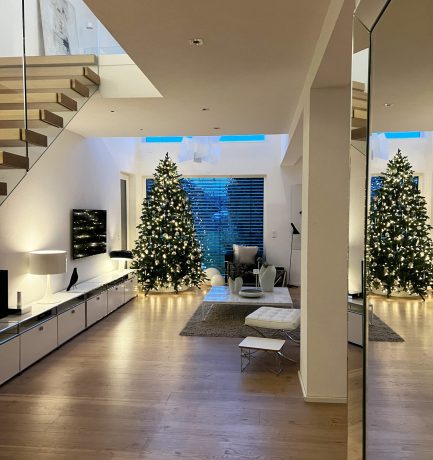 Weihnachtliche Eleganz, die den Raum verzaubert